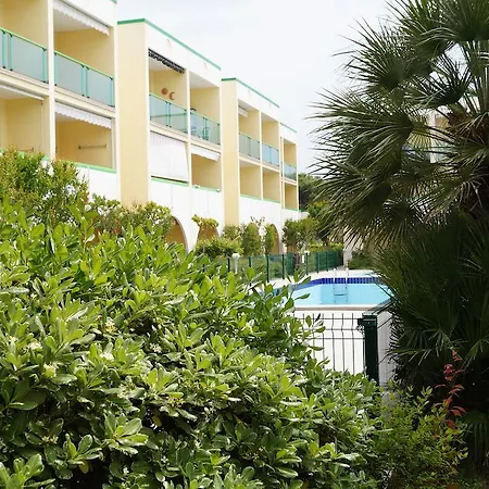 Lia Hotel apartamentowy 3*